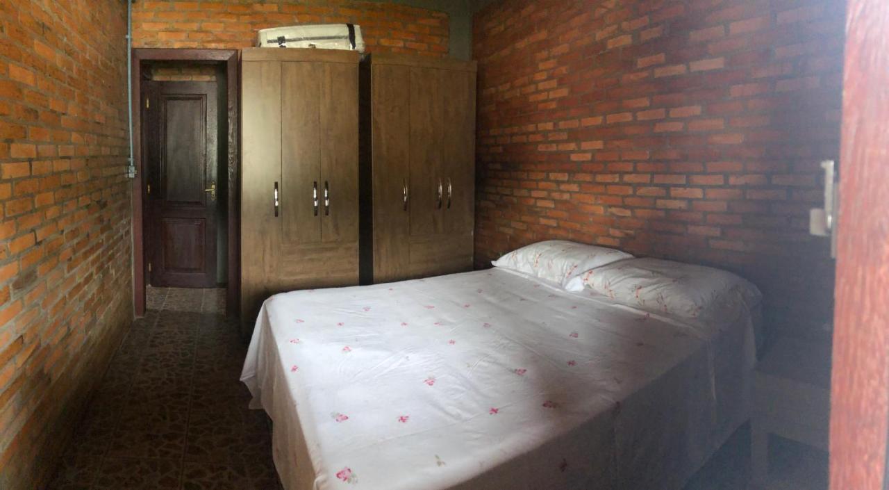 Casa Tijolinho A Vista - 150 Mt Praia Governador Celso Ramos Ngoại thất bức ảnh