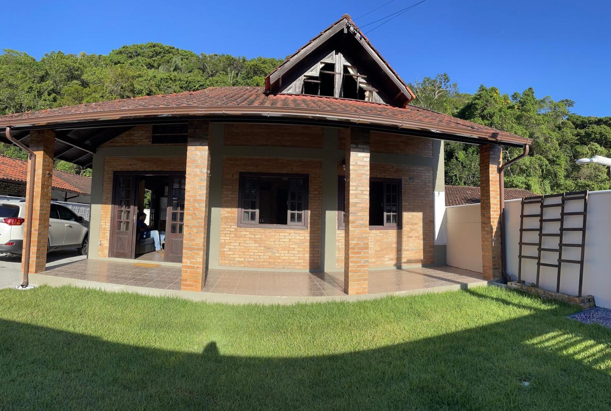 Casa Tijolinho A Vista - 150 Mt Praia Governador Celso Ramos Ngoại thất bức ảnh